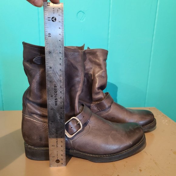 Frye Veronica Short Boot - Size 9.5 - Picture 6 of 8